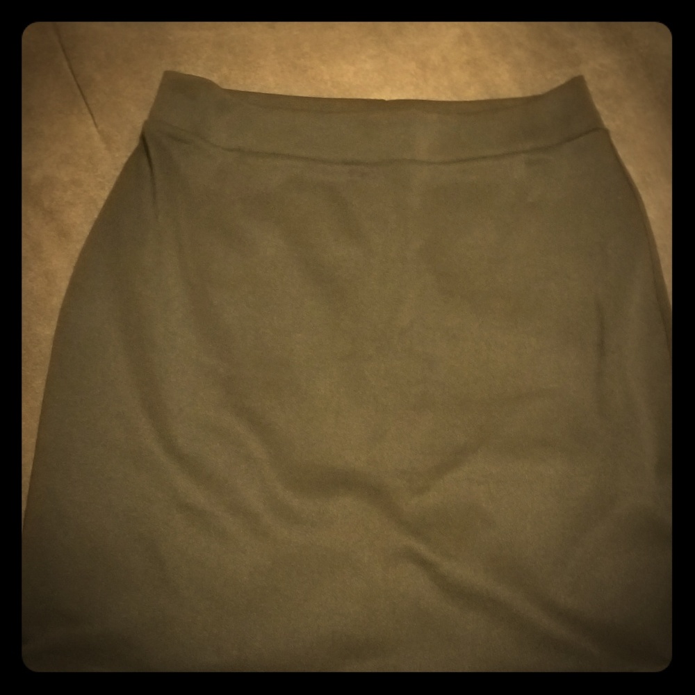 One Fashion Skirt
